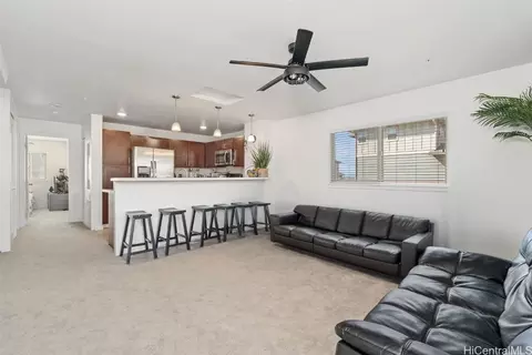 91-1081 Iwikuamoo St #1211, Ewa Beach, HI 96706