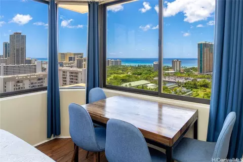 444 Niu St #2703, Honolulu, HI 96815