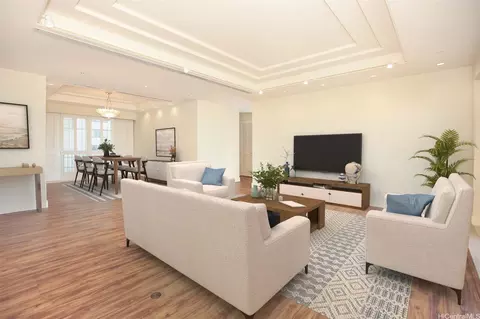 1740 S Beretania St #8, Honolulu, HI 96826