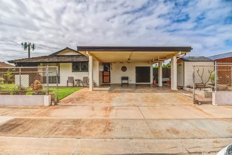 87-695 Manuu St, Waianae, HI 96792