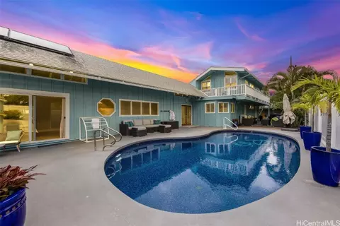427 N Kalaheo Ave, Kailua, HI 96734