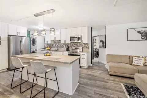 95-273 Waikalani Dr #D306, Mililani, HI 96789