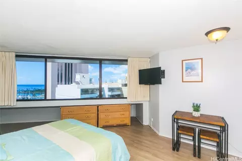1700 Ala Moana Blvd #1902, Honolulu, HI 96815