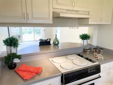 3054 Ala Poha Pl #1107, Honolulu, HI 96818
