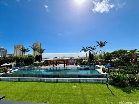 1555 Kapiolani Blvd #703, Honolulu, HI 96814