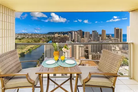 445 Seaside Ave #3311, Honolulu, HI 96815