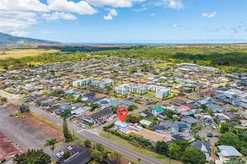 502 Lalawai St, Wahiawa, HI 96786
