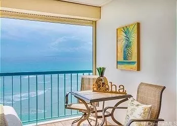 2877 Kalakaua Ave #1203, Honolulu, HI 96815