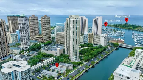 1621 Ala Wai Blvd #204, Honolulu, HI 96815