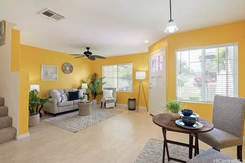 91-2089 Kaioli St #402, Ewa Beach, HI 96706