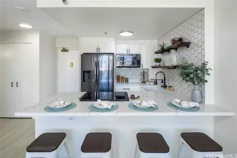 876 Curtis St #2208, Honolulu, HI 96813