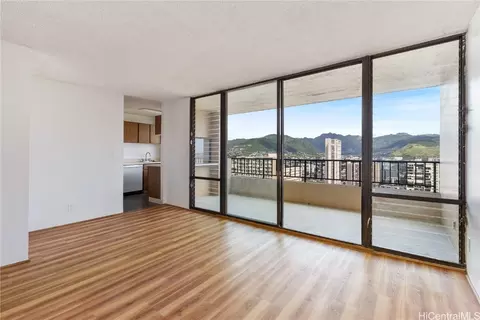 2121 Ala Wai Blvd #2904, Honolulu, HI 96815