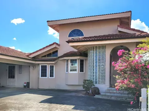 1428 Kanihi St, Pearl City, HI 96782