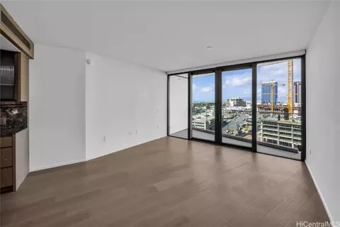 1000 Auahi St #905, Honolulu, HI 96814