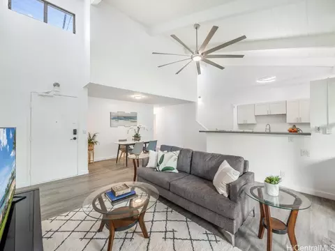 98-412 Kilinoe St #204, Aiea, HI 96701