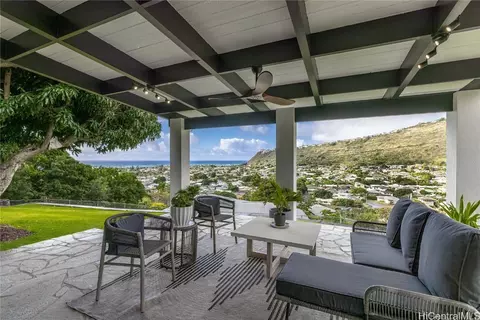 5435 Halapepe St, Honolulu, HI 96821