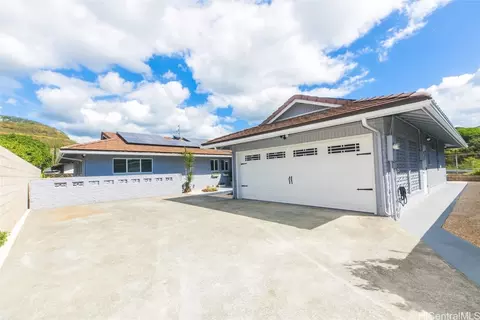 1575 Ala Noni Pl, Honolulu, HI 96818
