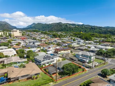 518 N Judd St, Honolulu, HI 96817