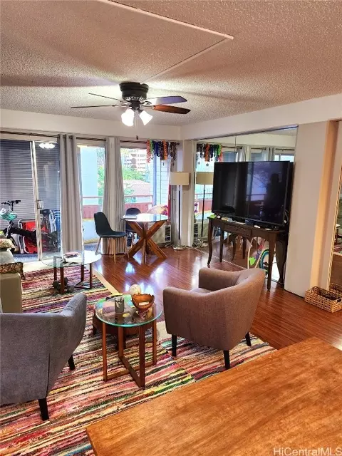 417 Nohonani St #409, Honolulu, HI 96815