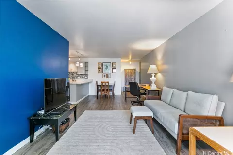 2452 Tusitala St #802, Honolulu, HI 96815