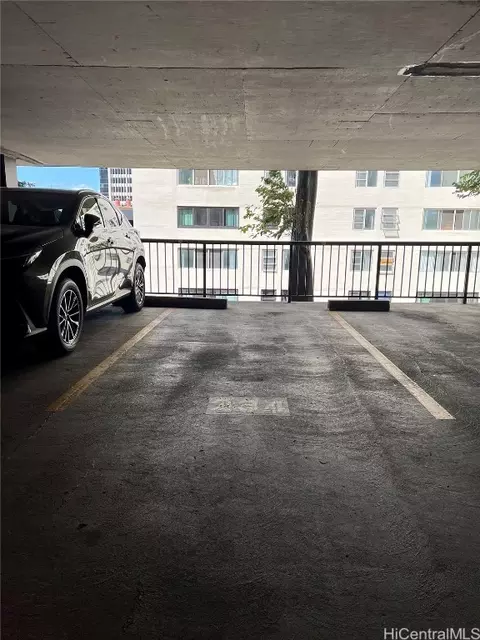 60 N Beretania St #PARKING STALL 234, Honolulu, HI 96817