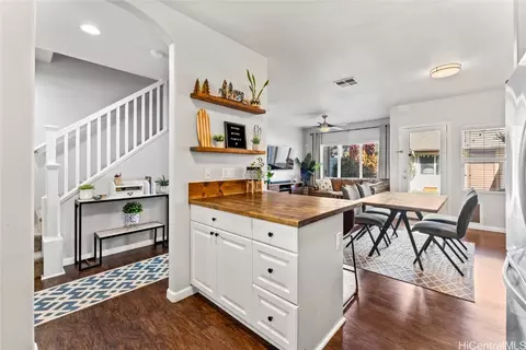 91-2045 Kaioli St #2503, Ewa Beach, HI 96706