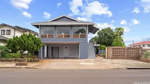 94-1361 Hiapo St, Waipahu, HI 96797