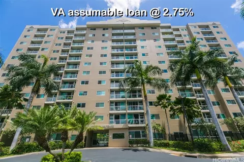 94-302 Paiwa St #1104, Waipahu, HI 96797