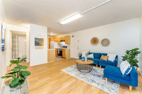 1260 Richard Ln #B318, Honolulu, HI 96819
