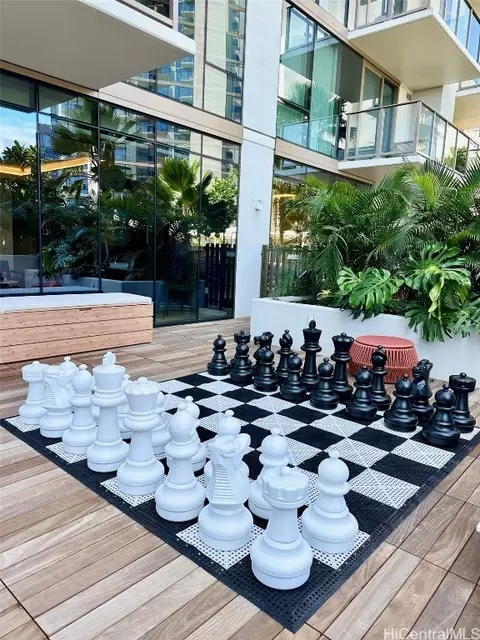 1388 Kapiolani Blvd #3704, Honolulu, HI 96814