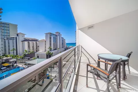 223 Saratoga Rd #1016, Honolulu, HI 96815