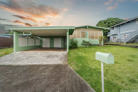 76 Kaluhea St, Wahiawa, HI 96786