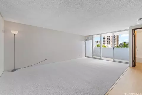 824 Kinau St #303, Honolulu, HI 96813