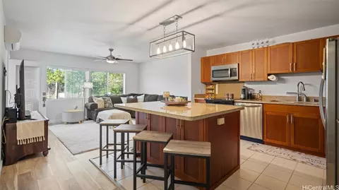 95-060 Waikalani Dr #B202, Mililani, HI 96789