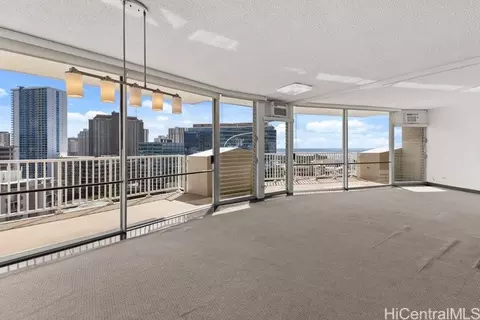 750 Amana St #PH 3, Honolulu, HI 96814