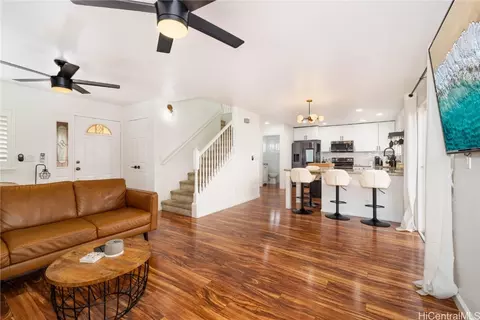 92-831 Makakilo Dr #12, Kapolei, HI 96707