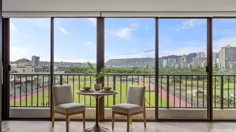2444 Hihiwai St #503, Honolulu, HI 96826