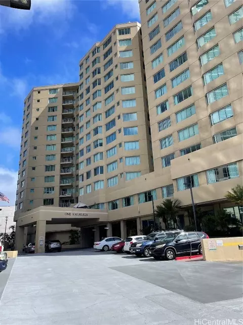 1314 Kalakaua Ave #809, Honolulu, HI 96826