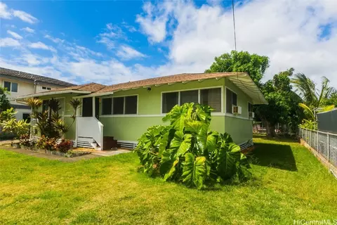 98-148 Hekaha St, Aiea, HI 96701