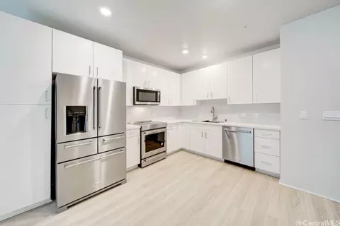 91-3641 Iwikuamoo St #6210, Ewa Beach, HI 96706