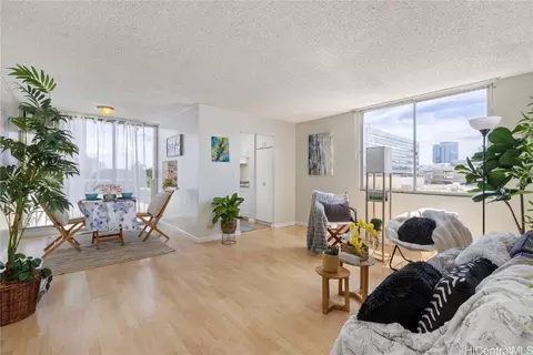 785 Kinau St #403, Honolulu, HI 96813