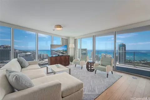 2139 Kuhio Ave #3107, Honolulu, HI 96815