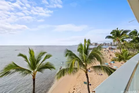 2877 Kalakaua Ave #202, Honolulu, HI 96815