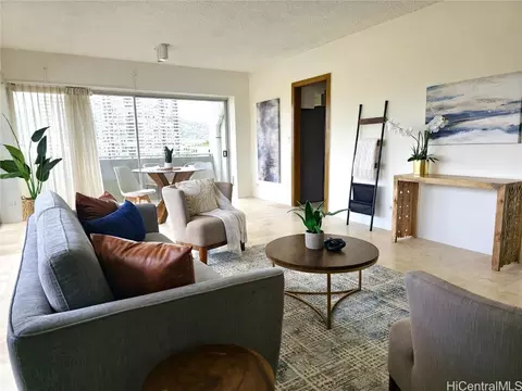 2015 Ala Wai Blvd #9C, Honolulu, HI 96815