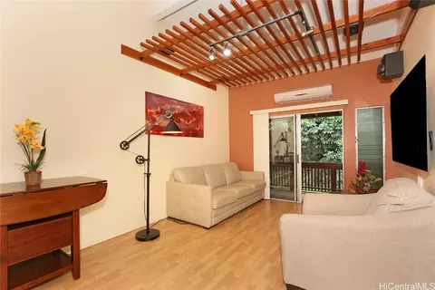98-607 Kilinoe St #8F2, Aiea, HI 96701