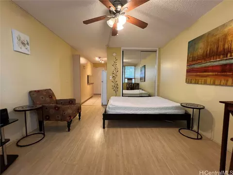 2444 Tusitala St #112, Honolulu, HI 96815