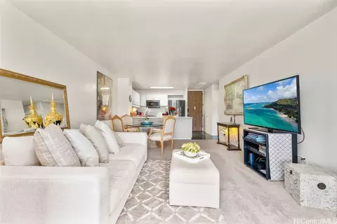 1717 Mott Smith Dr #2704, Honolulu, HI 96822