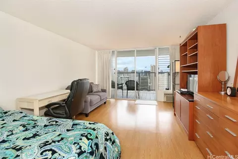 445 Seaside Ave #3614, Honolulu, HI 96815