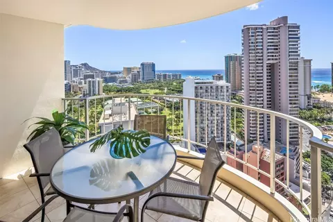 469 Ena Rd #2911, Honolulu, HI 96815