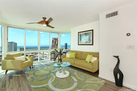 801 S King St #3703, Honolulu, HI 96813